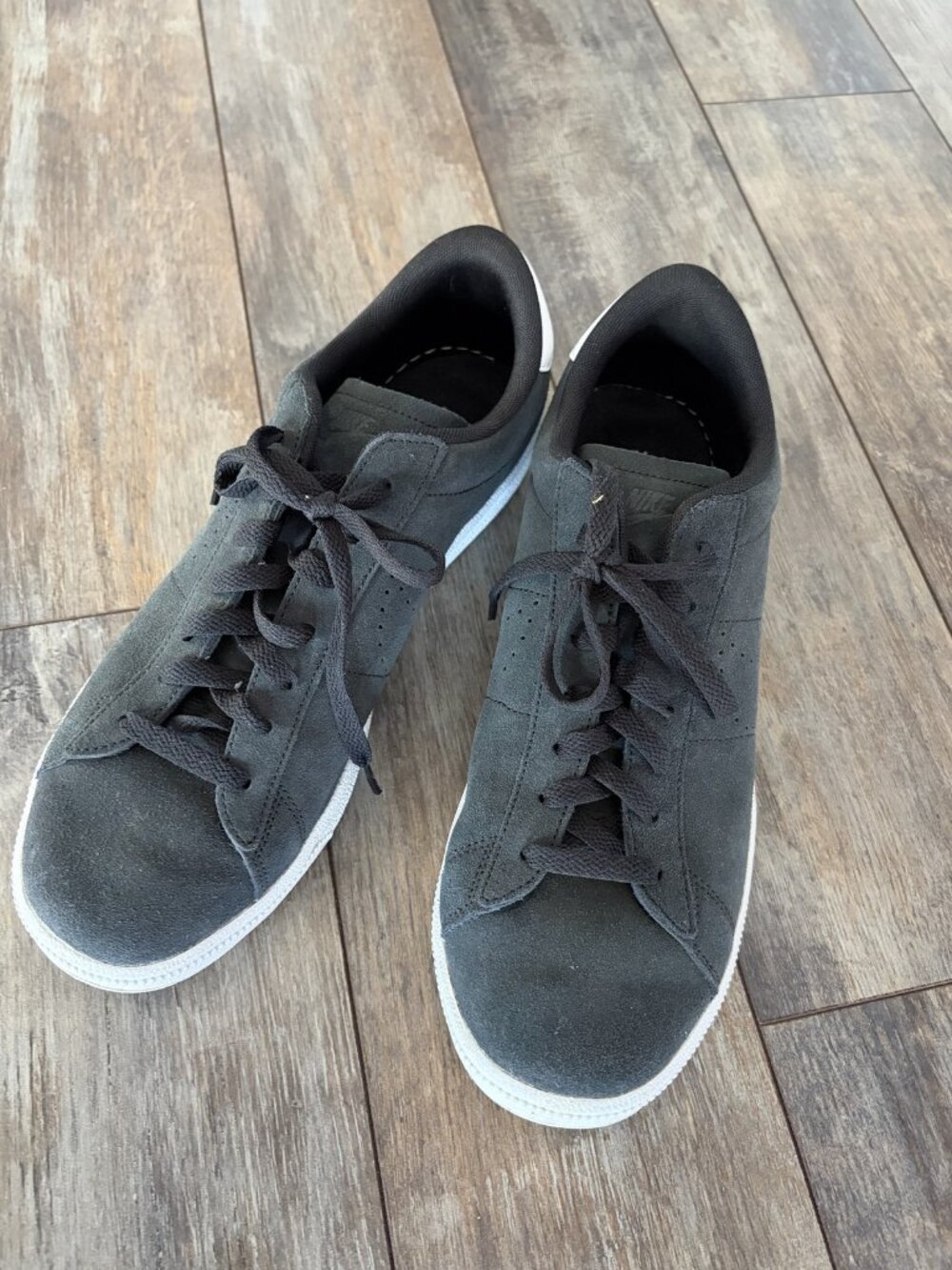 Nike Tennis Classic CS Suede Black Men's Size 11 Low Top Sneakers